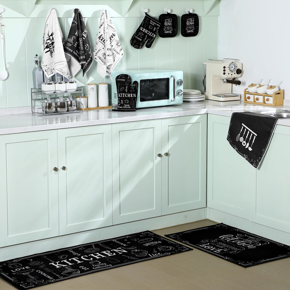 Fourluoo mise en scène sur plan de travail rustique, harmonie décorative instantanée
