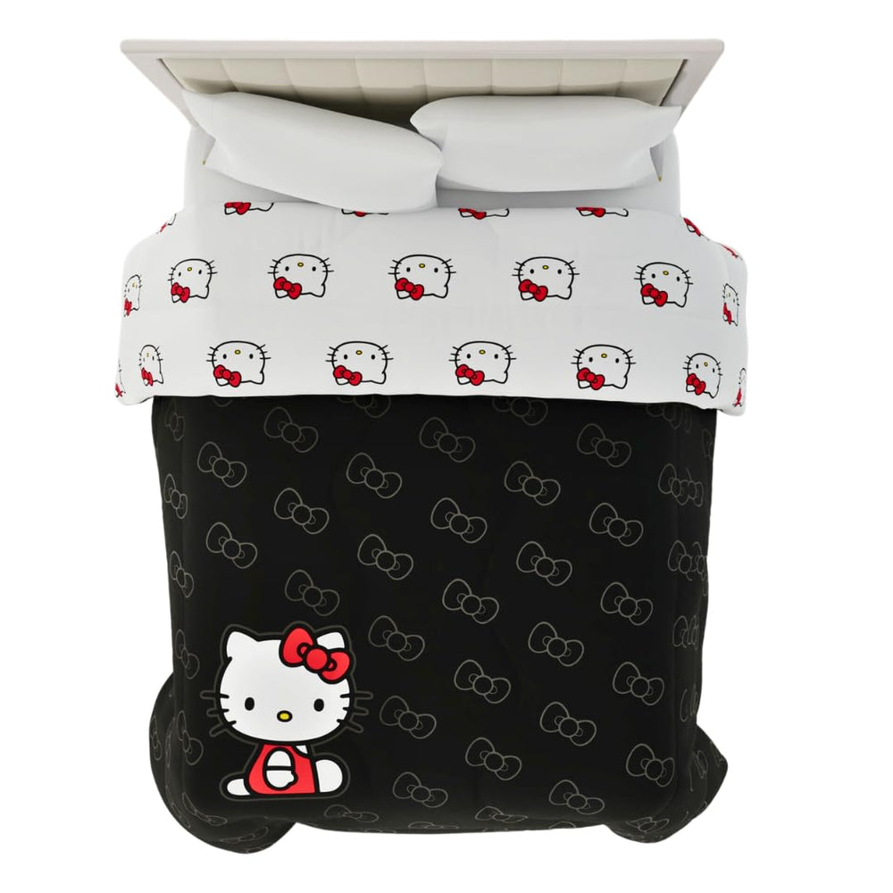 Franco Hello Kitty face avant sur fond noir, look élégant et raffiné