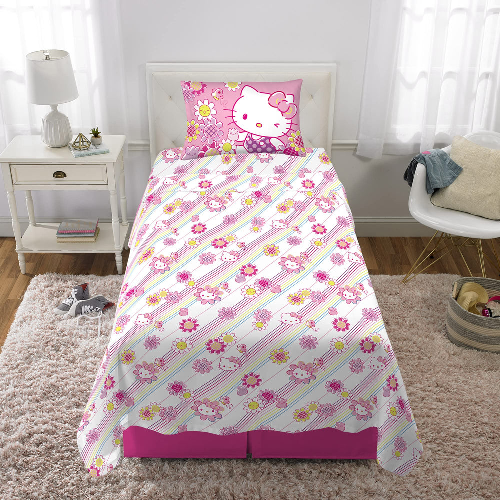 Franco Hello Kitty comparaison taille matelas montrant la poche profonde et maintien