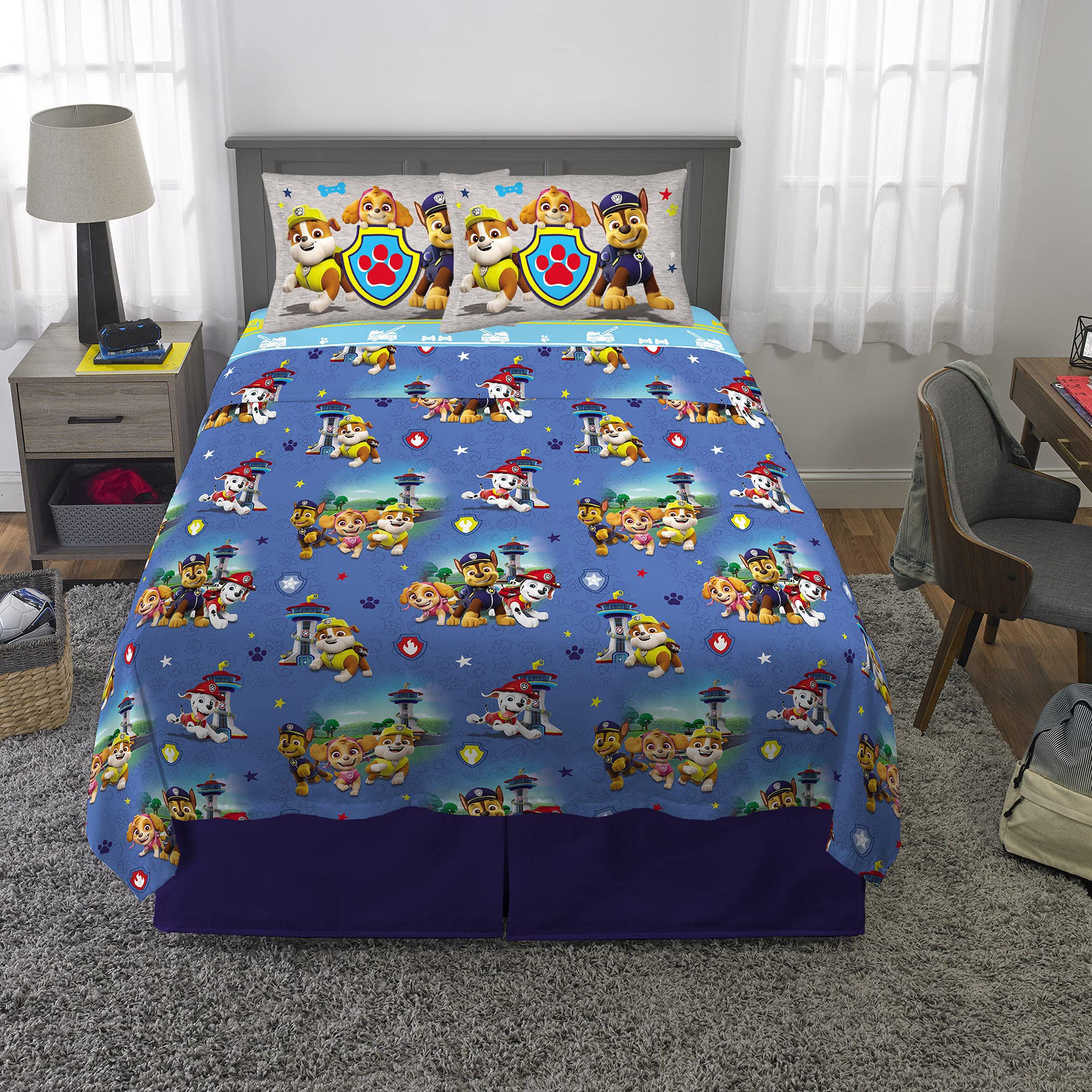 Franco mise en scène chambre d’enfant illustrant ambiance ludique et praticité