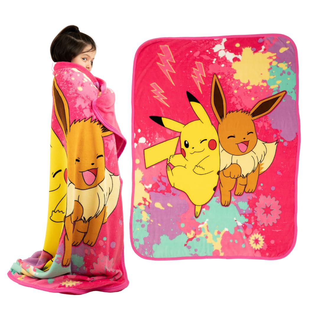 Franco plaid face avant montrant Pikachu et Eevee, apporte joie visuelle