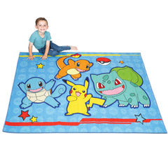 Franco tapis Pokémon face recto montrant Pikachu et bénéfice couleur vive