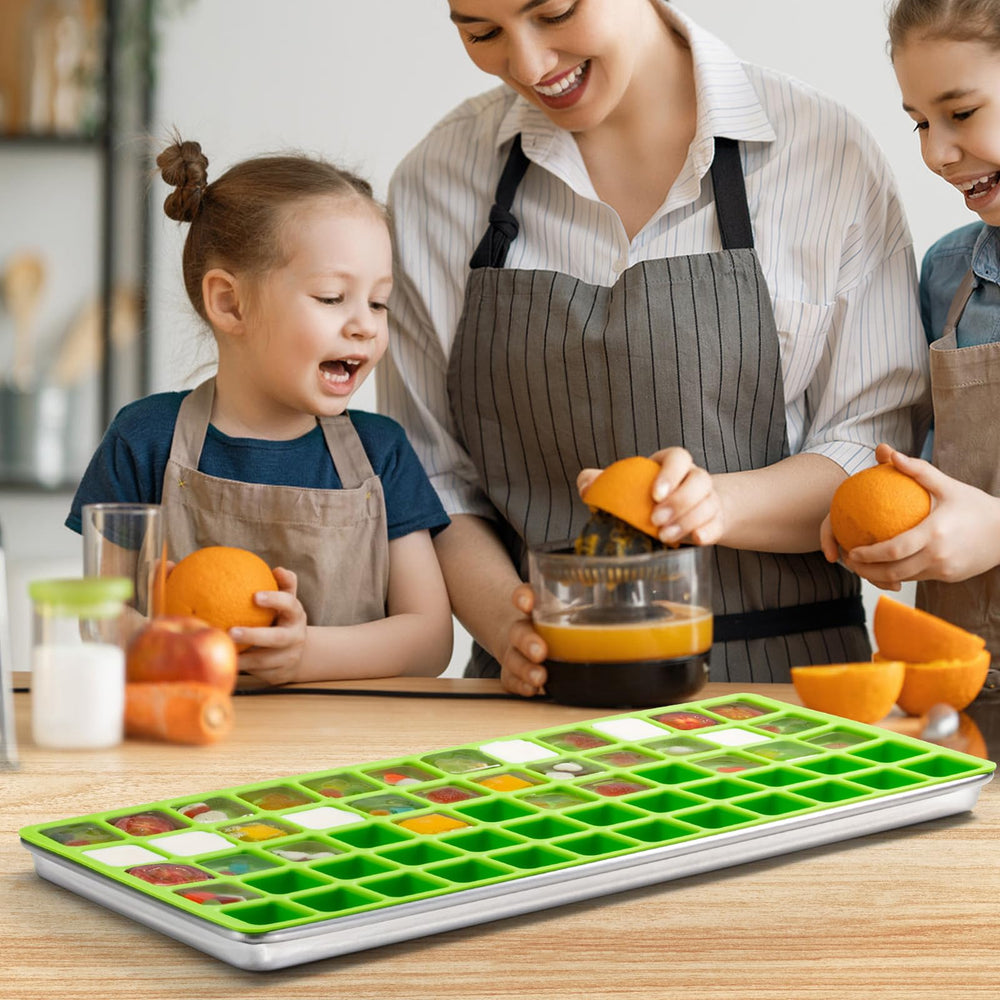 Friheten moule posé sur plan de travail cuisine, préparation uniforme
