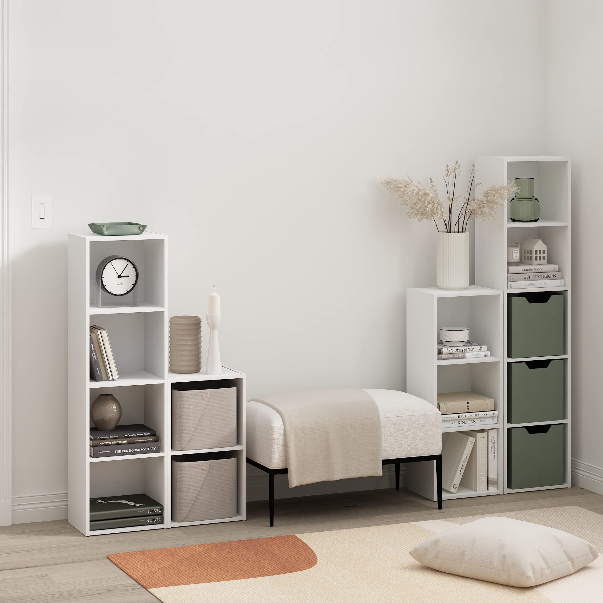 Furinno PASIR vue en angle illustrant stabilité et lignes épurées