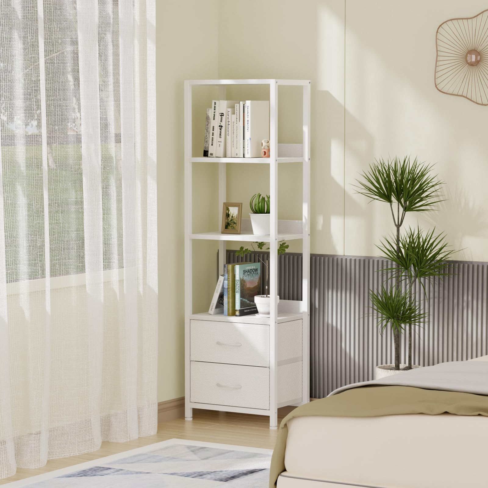 Furnulem comparaison taille avec une plante et livres, montre les dimensions réelles