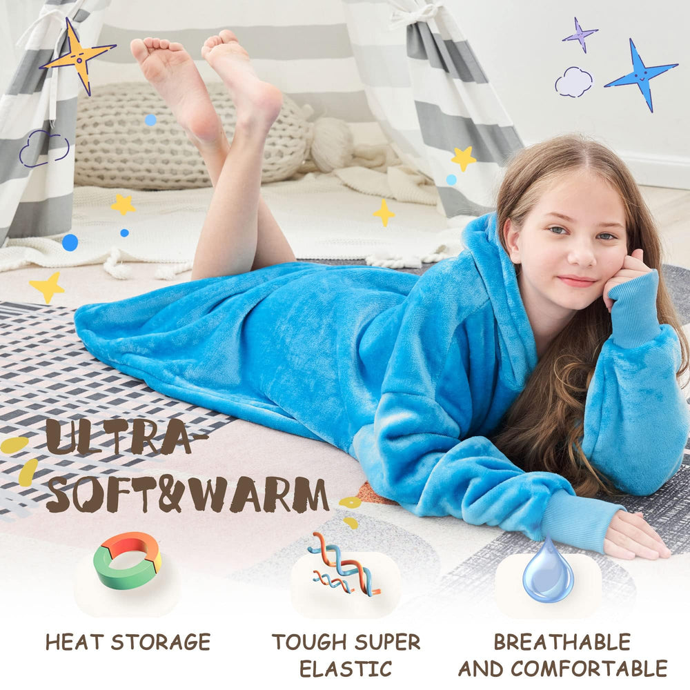 FUSSEDA enfant et adulte portant le hoodie couverture confort et liberté de mouvement