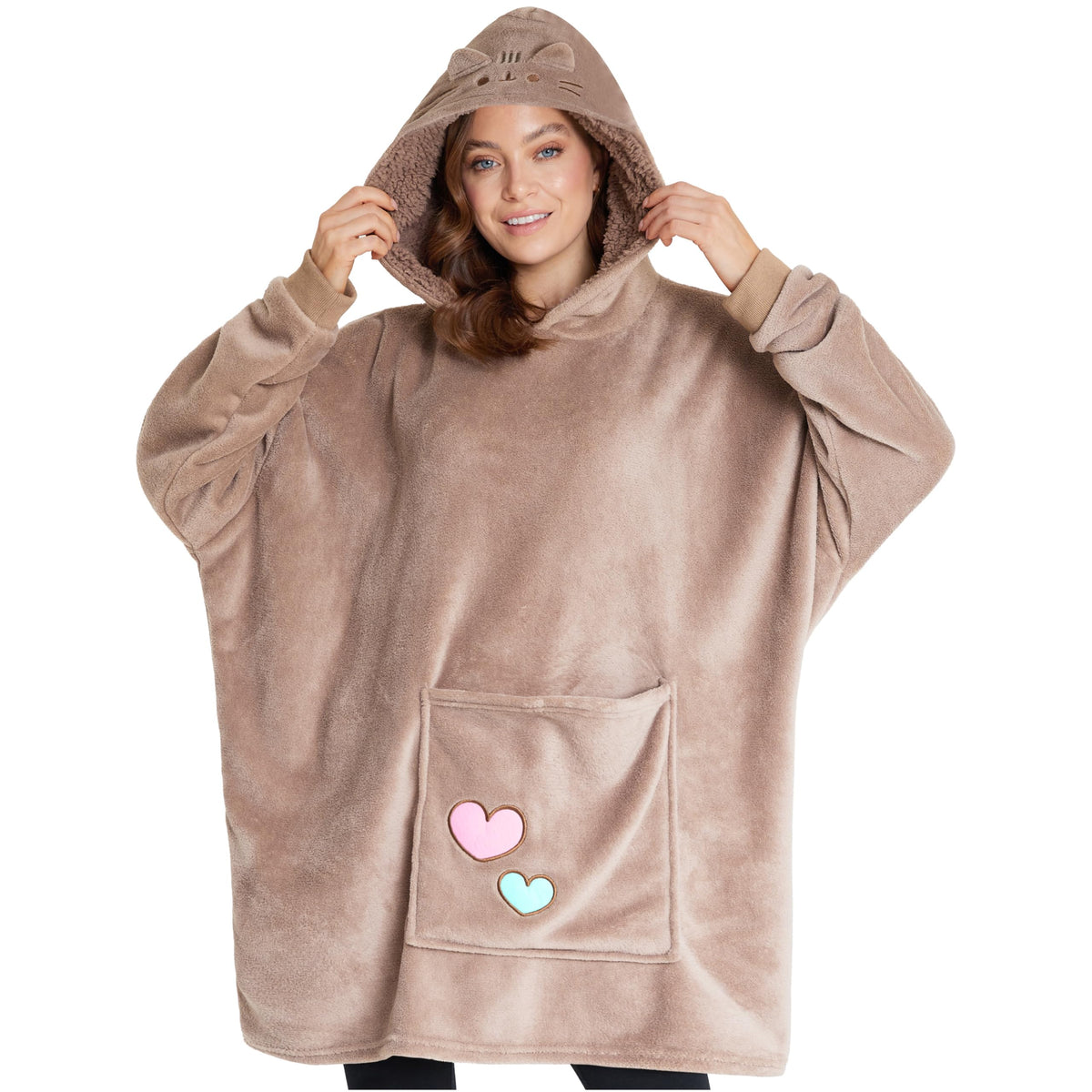 Get Trend Pusheen vue avant montrant la coupe oversize et confort