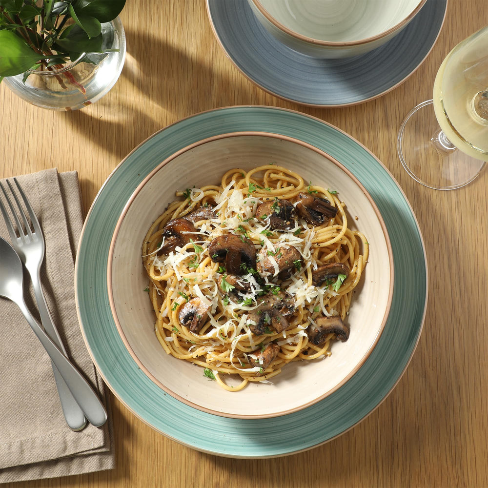 Gibson Home table dressée en ambiance lifestyle, sublime repas quotidiens et conviviaux