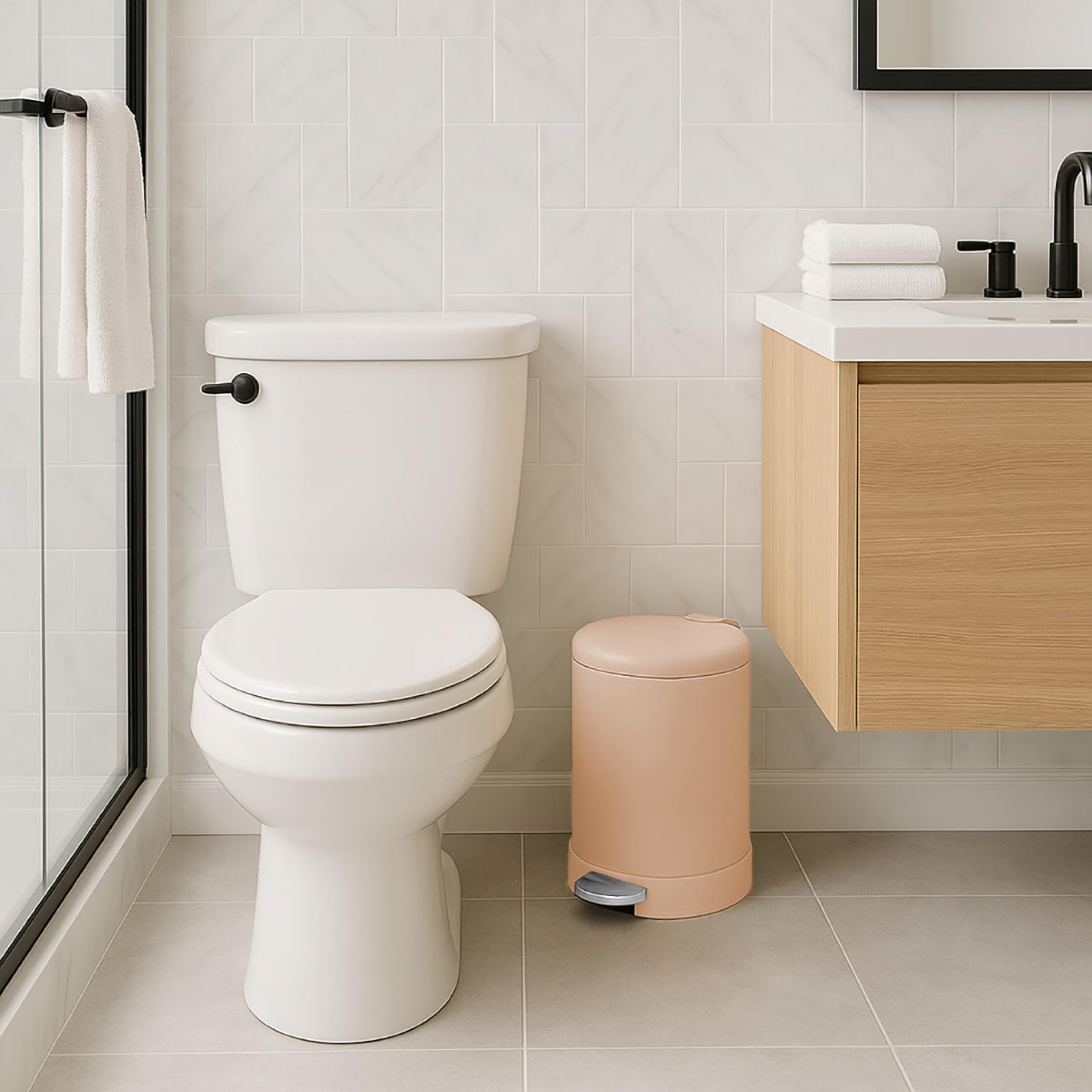 Glad couvercle ouvert en soft‑close, fermeture silencieuse sûre