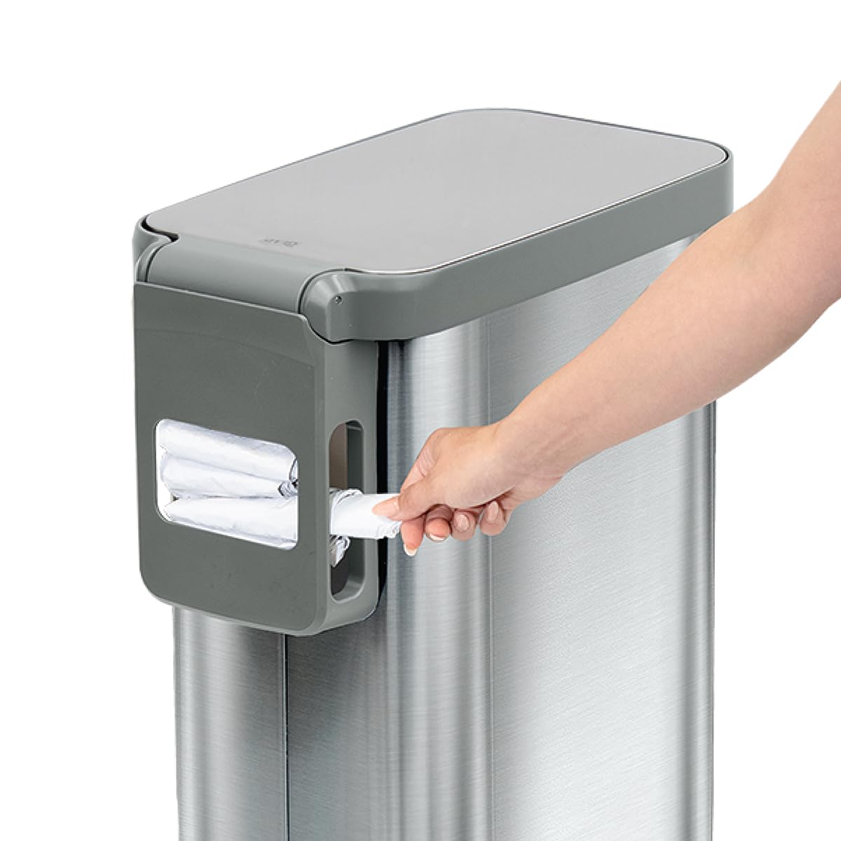 Glad gros plan finition anti-empreintes inox facile à nettoyer bénéfice entretien simple