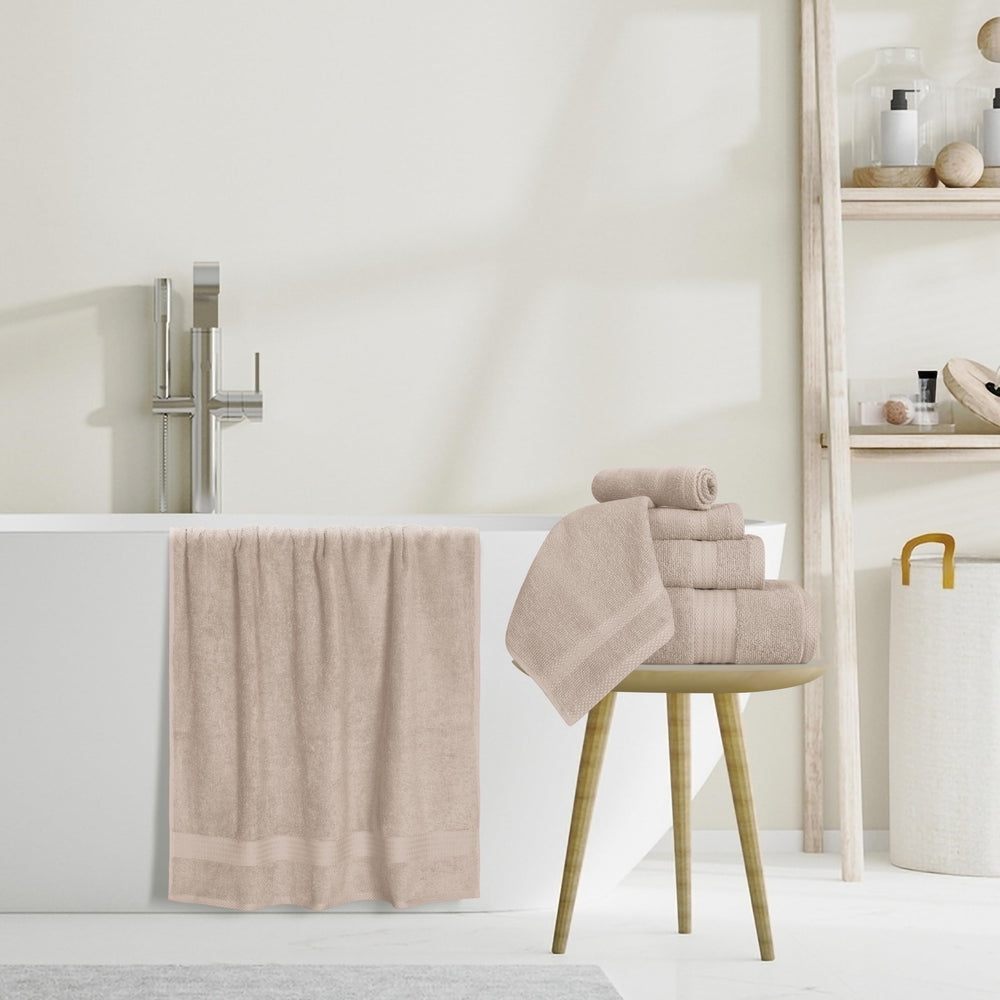 GLAMBURG gant de toilette 13x13 en focus, détail montrant la douceur pour le visage
