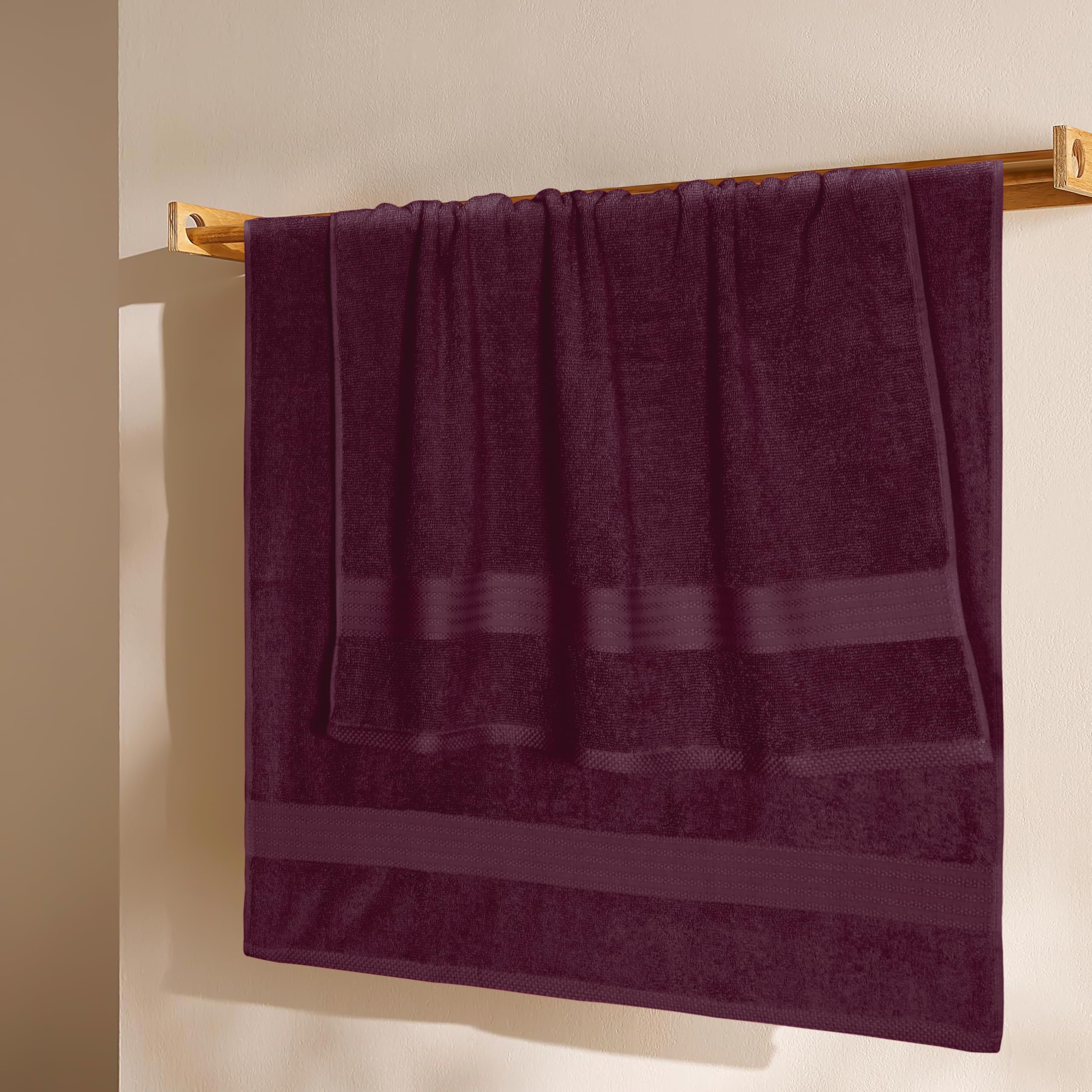 GLAMBURG serviette utilisée pour sécher mains illustrant confort