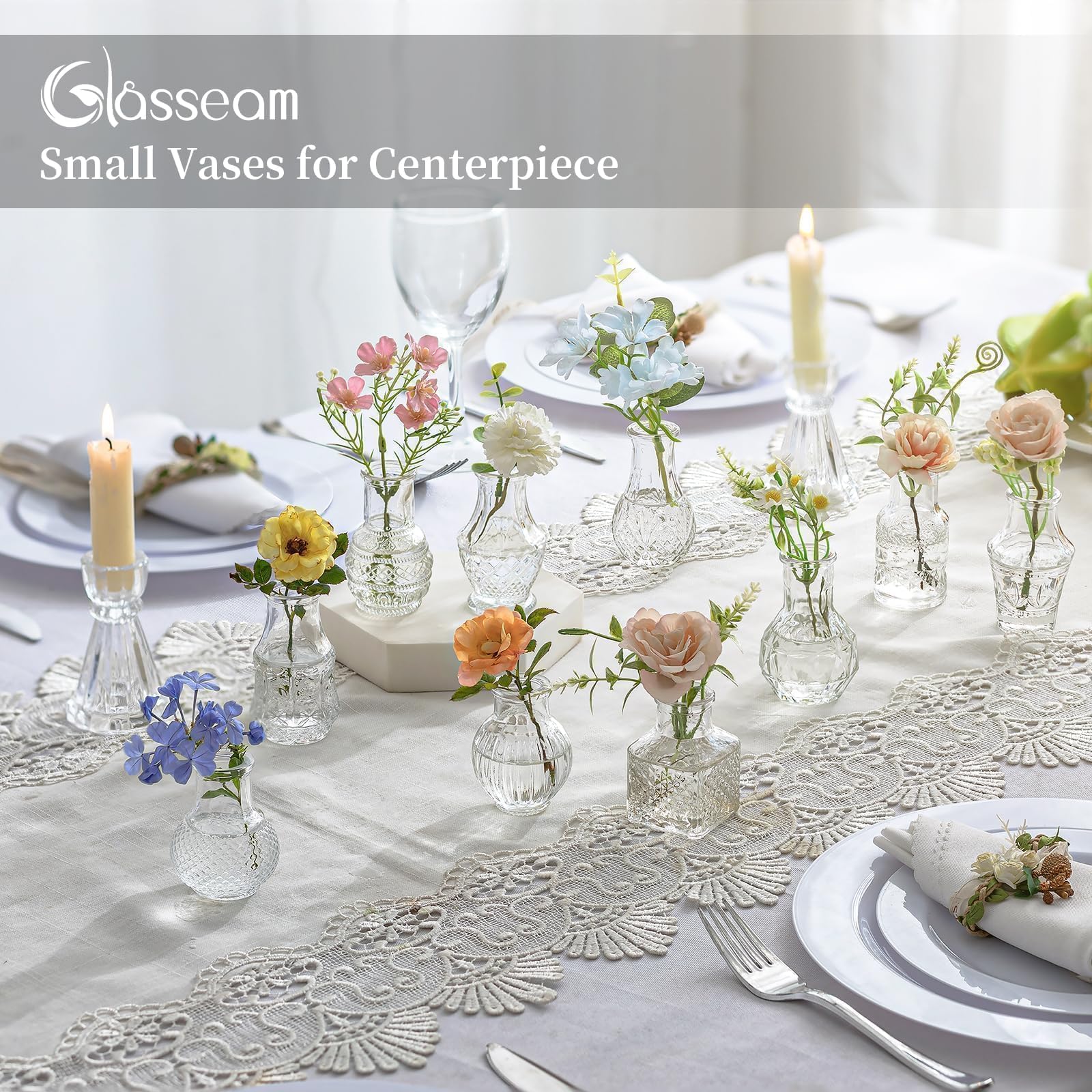 Glasseam centre de mariage avec fleurs apportant harmonie visuelle