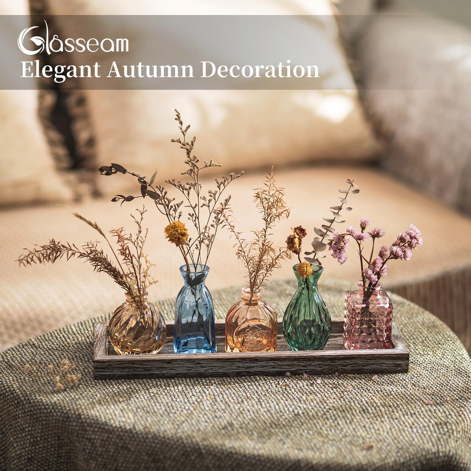 Glasseam composition saisonnière intégrant vases et petits objets décoratifs