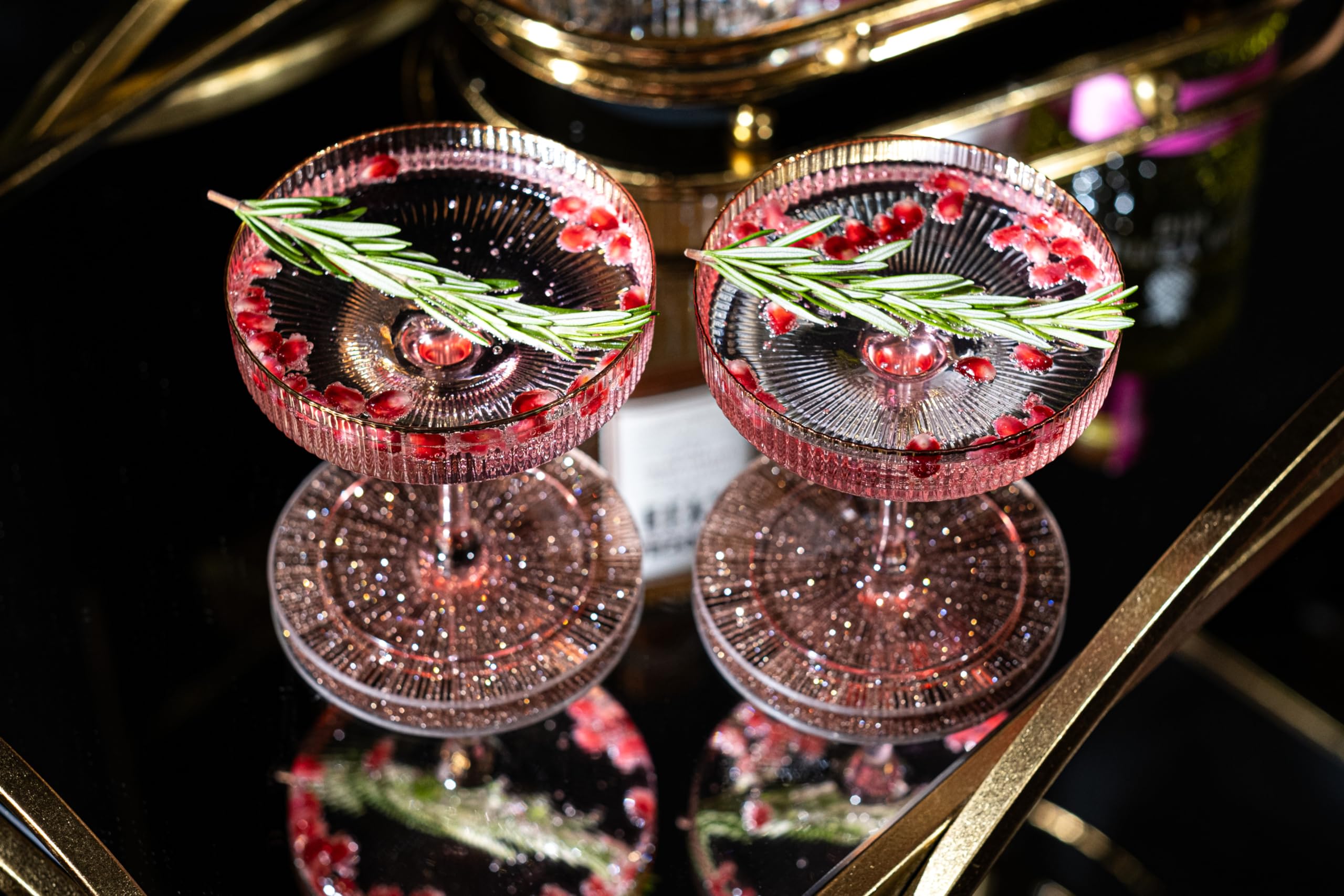 GLASSIQUE CADEAU coffret ouvert avec 4 coupes et housse protectrice pour rangement sûr