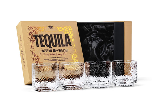 GLASSIQUE CADEAU face avant du coffret avec quatre verres prêt à offrir