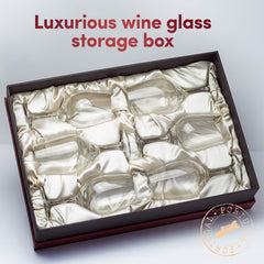 GLASSIQUE CADEAU verre en usage pendant dégustation montrant clarté et précision aromatique
