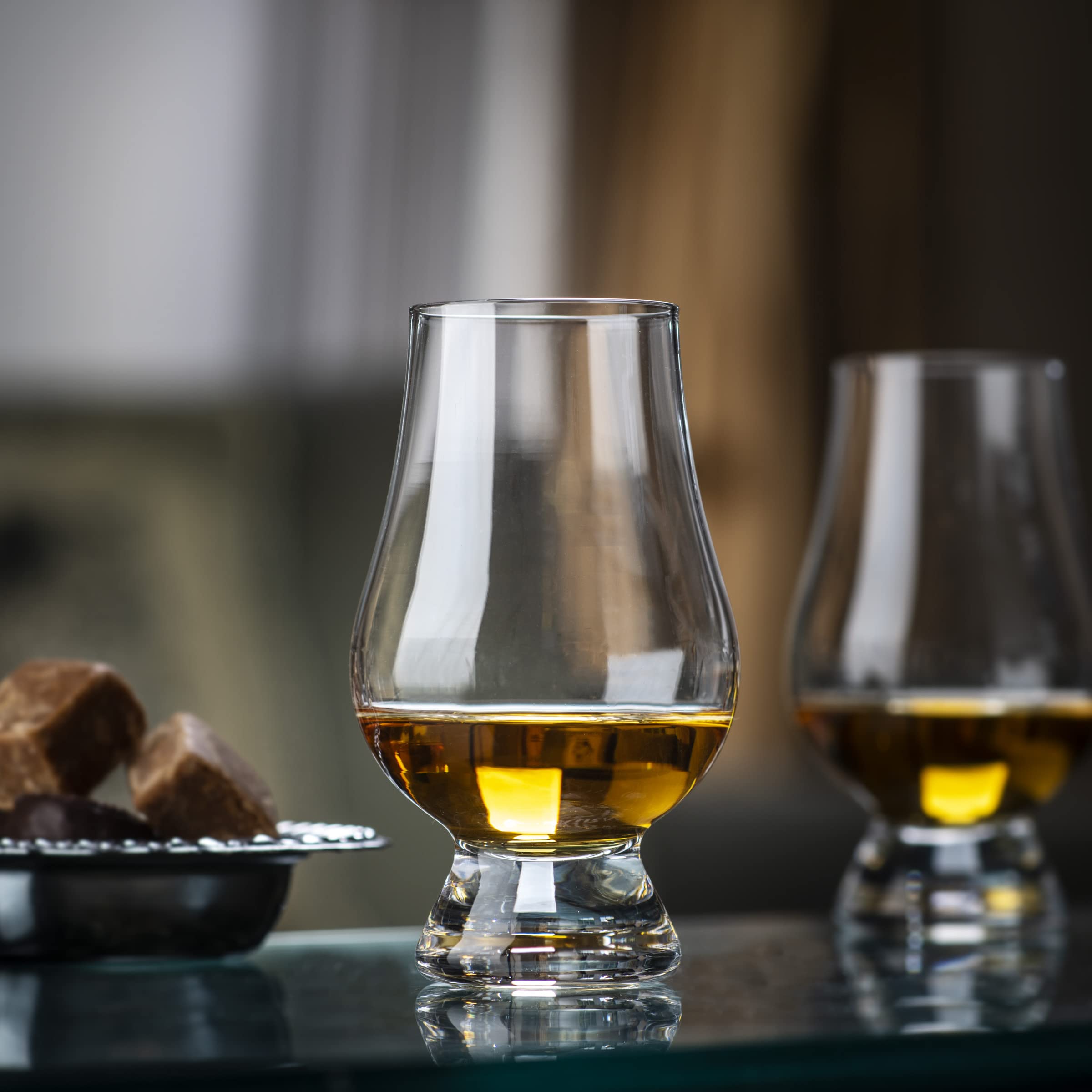 GLENCAIRN gros plan sur le bec du verre, concentre les arômes