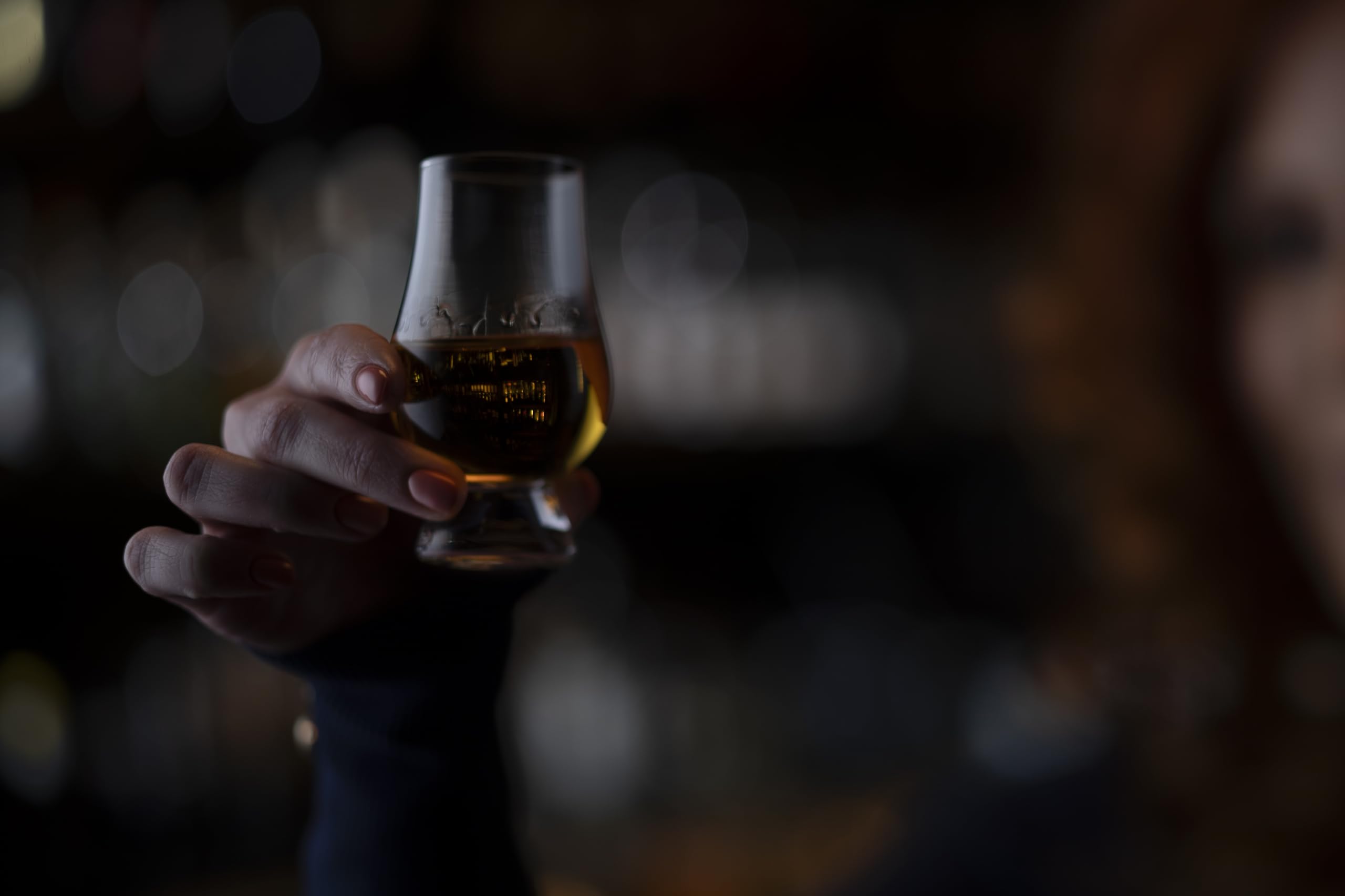 GLENCAIRN coffret ouvert montrant les 12 verres bien rangés et présentables