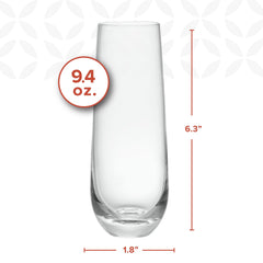 GLING gros plan sur le bord et la transparence du verre pour brillance claire