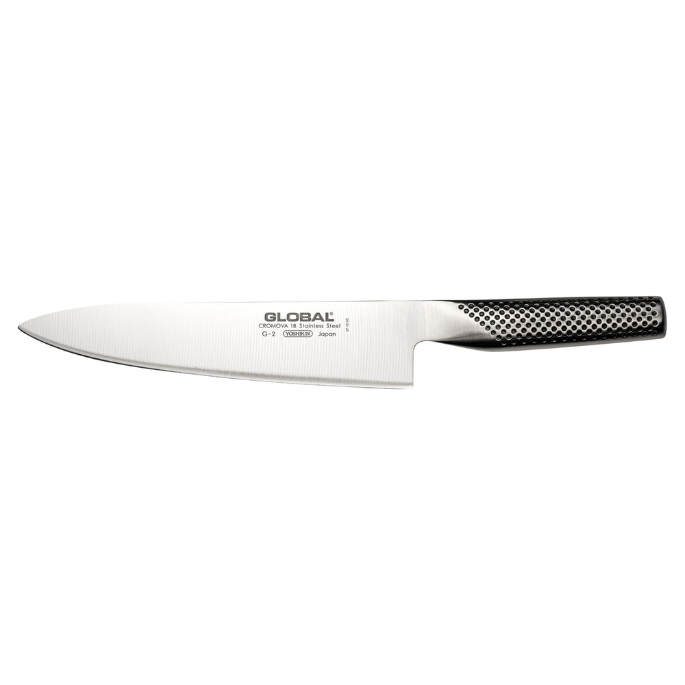 Global couteau de chef face avant montrant design moderne et polyvalence