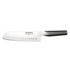 Global visage avant du couteau nakiri montrant la forme carrée, coupe précise
