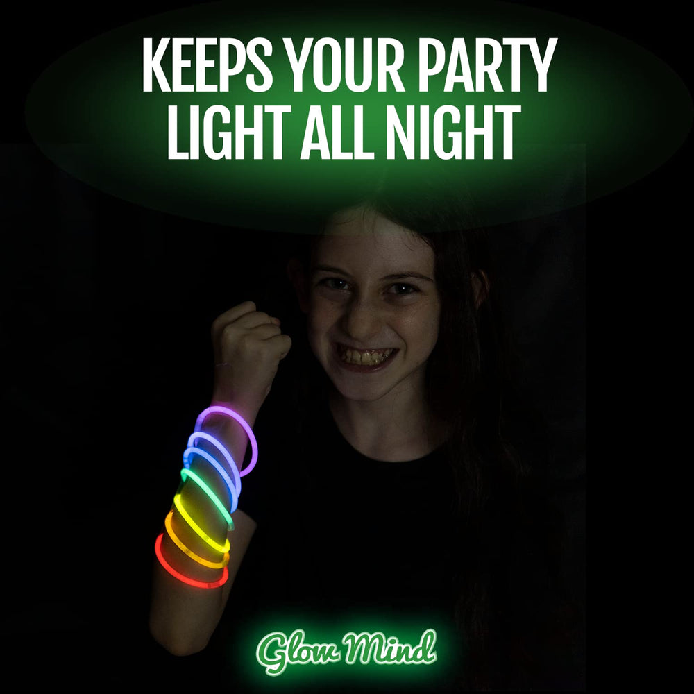 Glow Mind collier lumineux utilisé lors d'une soirée festive