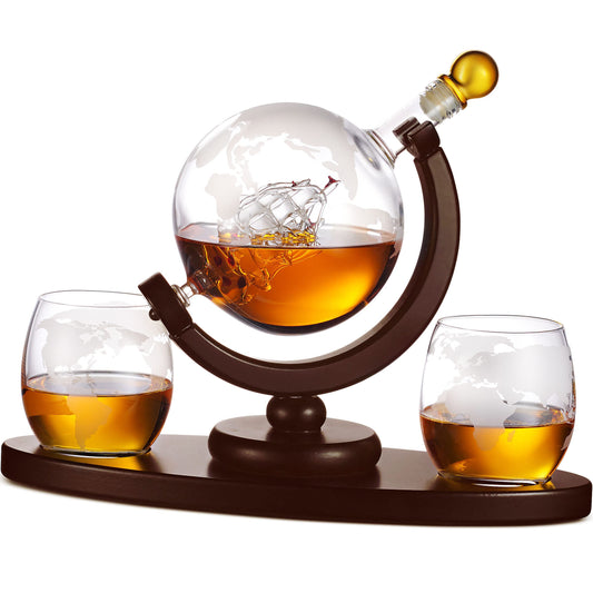 Godinger coffret globe face montrant la carafe et les deux verres, élégant pour service