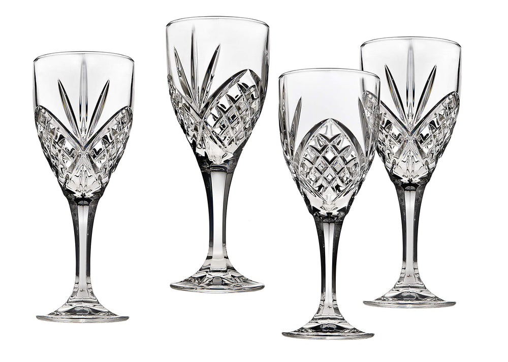 godinger verre en usage servi à table pour une présentation raffinée