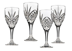 godinger verre en usage servi à table pour une présentation raffinée