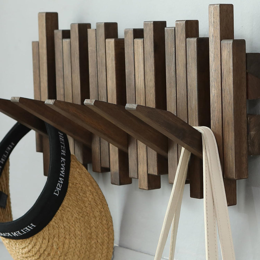 GOGREEBELL porte-manteau installé dans une entrée, optimisant rangement et décor