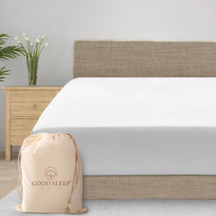 Good Sleep Bedding drap housse king face montrant finition satinée et confort