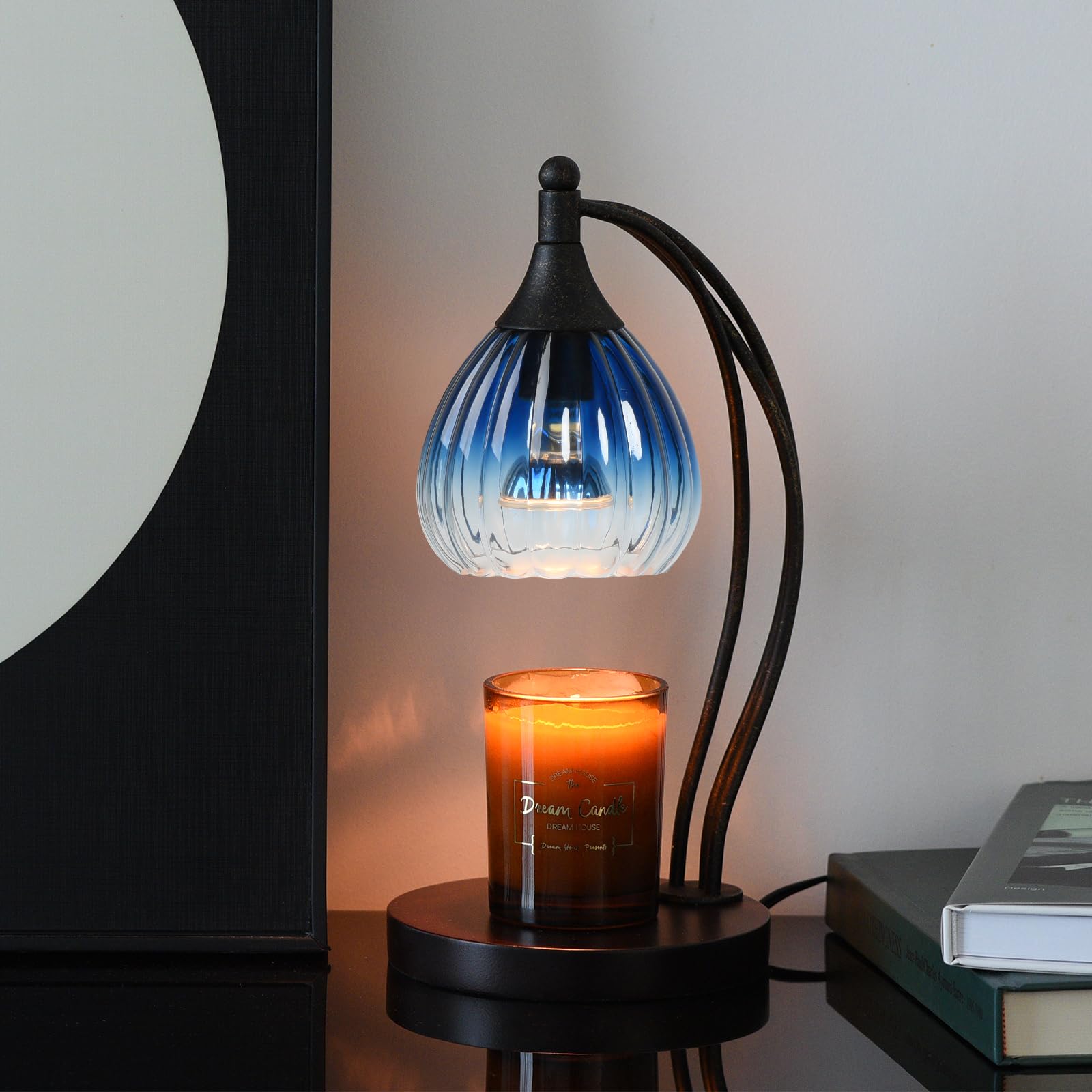 GOODBUY éclairage tamisé créé par la lampe, ambiance chaleureuse