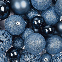goodlyghts boules suspendues sur sapin apportant profondeur visuelle