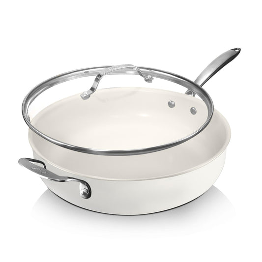 GOTHAM STEEL vue de face de la sauteuse crème montrant forme et capacité