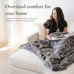 GRACED SOFT LUXURIES plaid étalé sur lit offre finition élégante