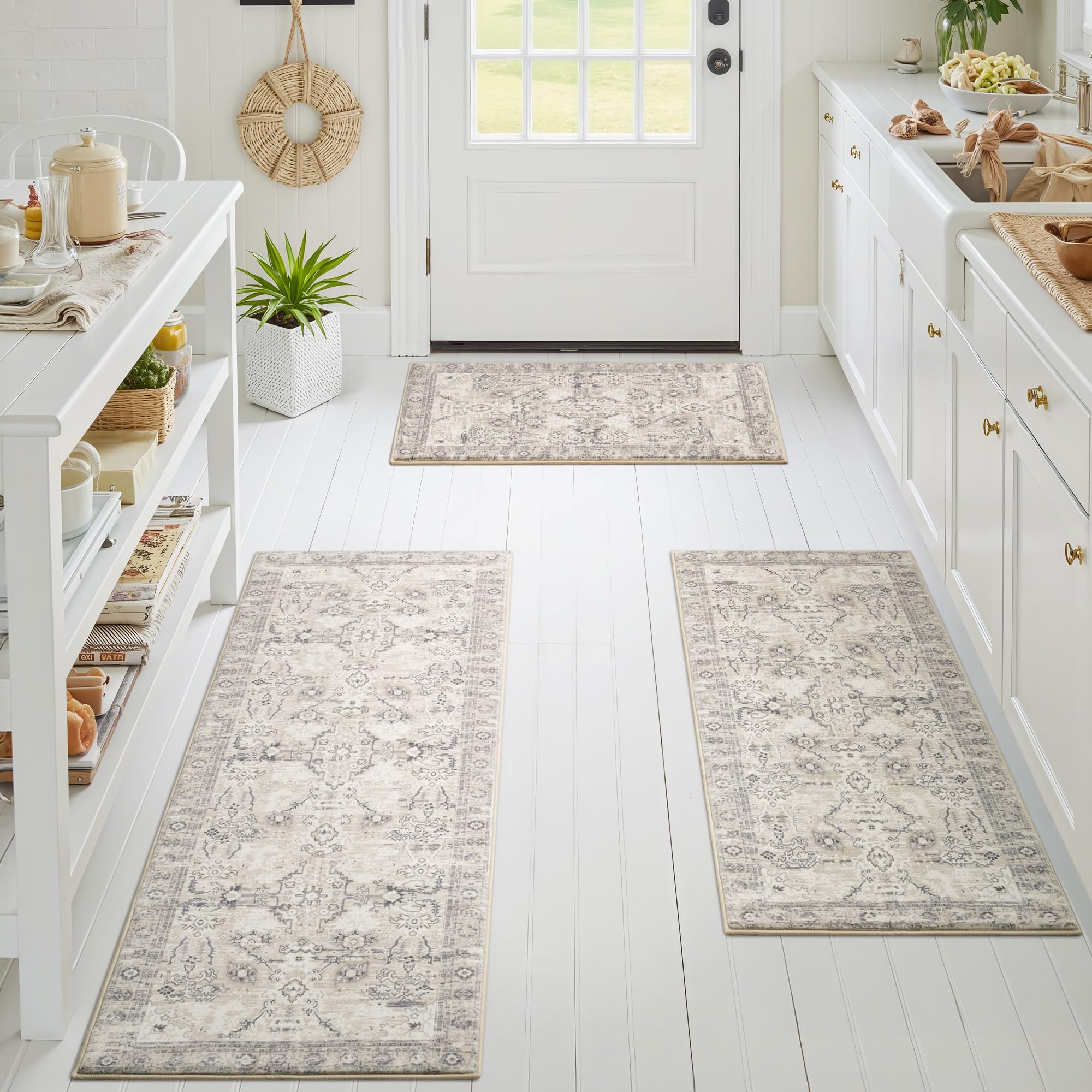 GRANNY SAYS gros plan texture douce du tapis pour confort pieds