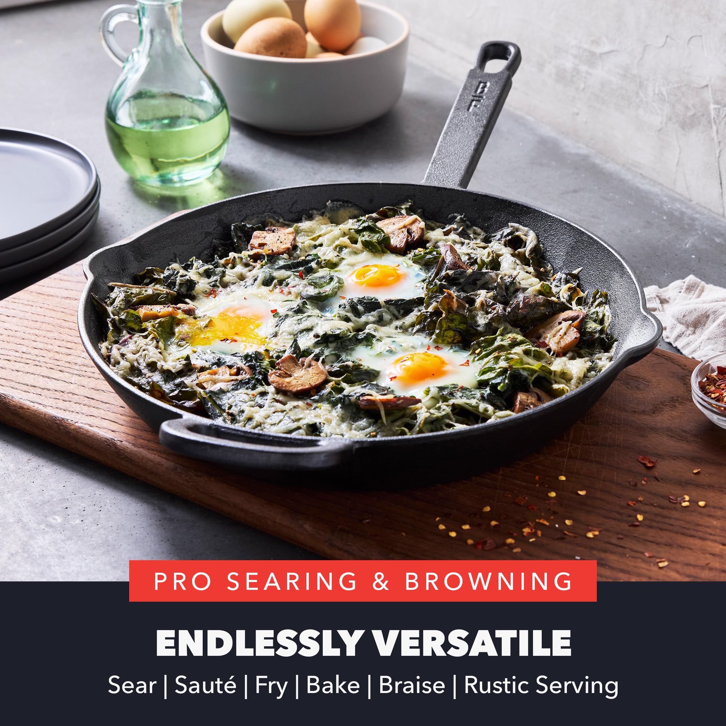 GreenPan x Bobby Flay poêle en usage sur plaque pour cuisson polyvalente