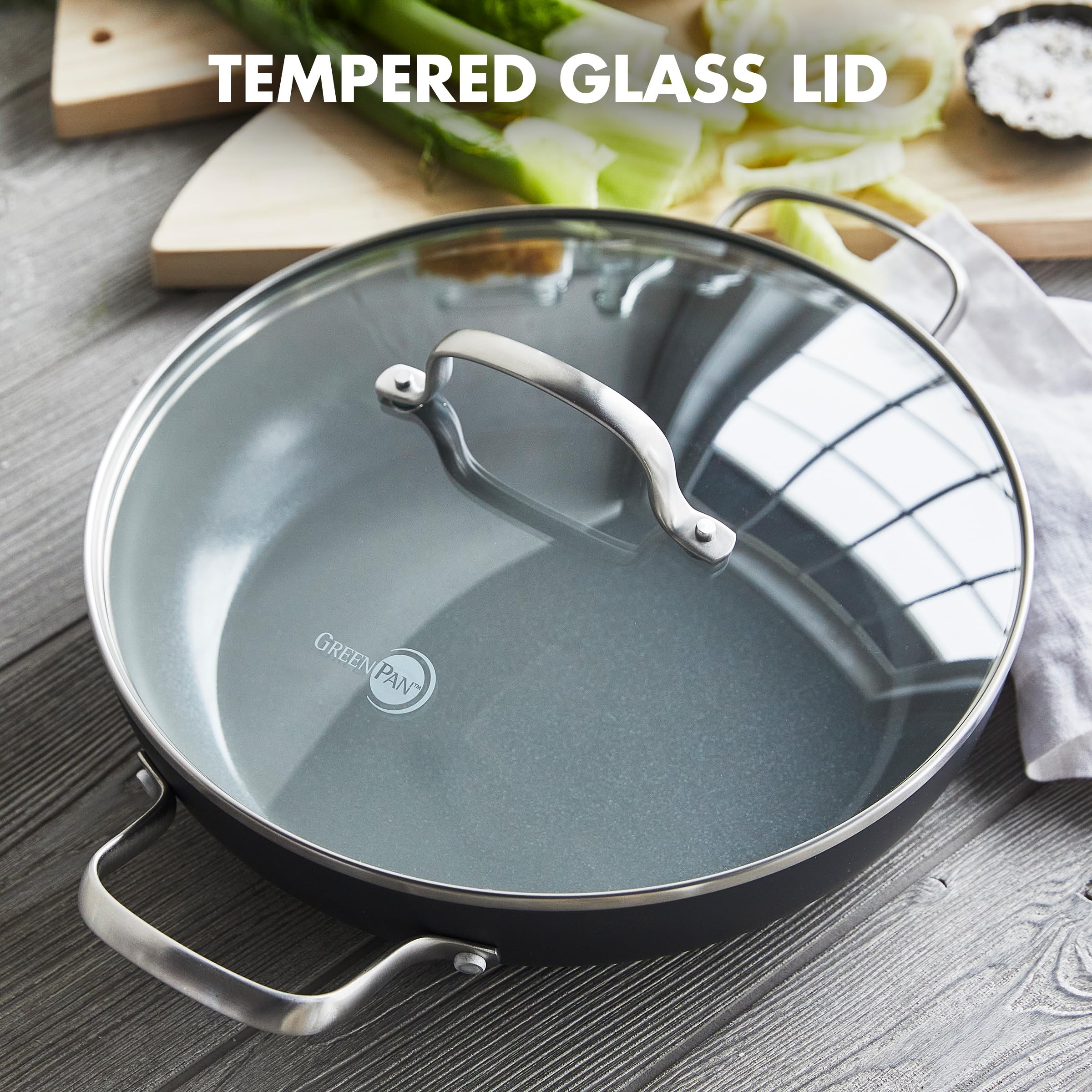 GreenPan couvercle en verre transparent permettant surveiller la cuisson sans chaleur perdue