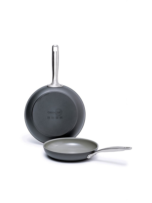 GreenPan gros plan poignée avant pour maintien ergonomique et sécurité