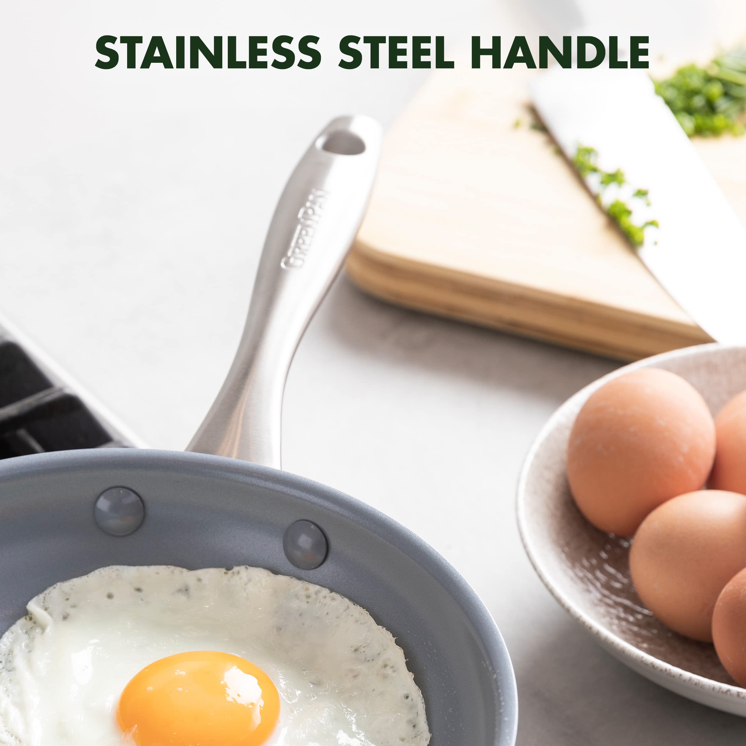 GreenPan poêle Lima en usage cuisson omelette libération aisée des aliments