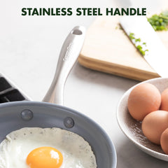 GreenPan poêle Lima en usage cuisson omelette libération aisée des aliments