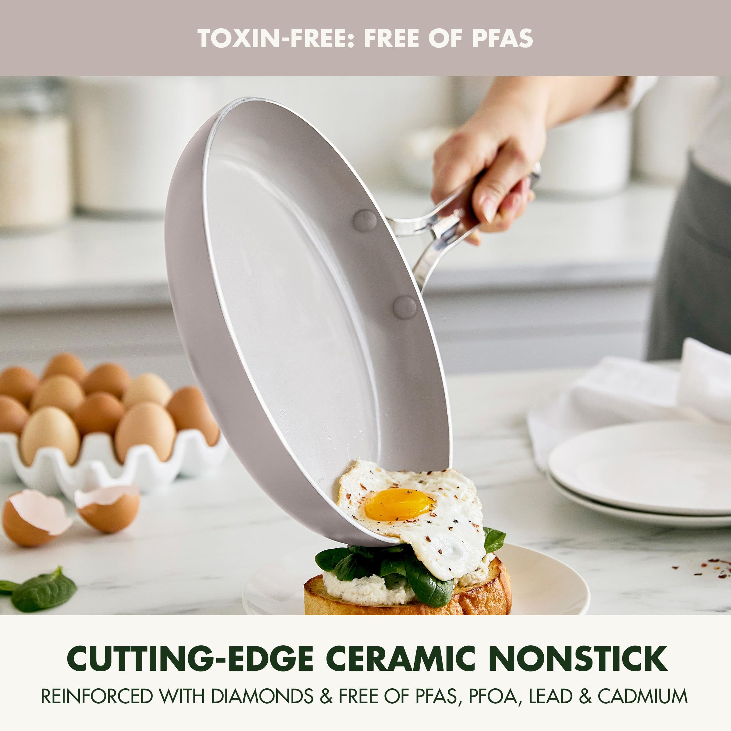GreenPan couvercle forgé avec divot servant de repose-ustensile pratique