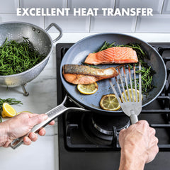 GreenPan poêle en action cuisson d'œufs sans collage pour nettoyage facile