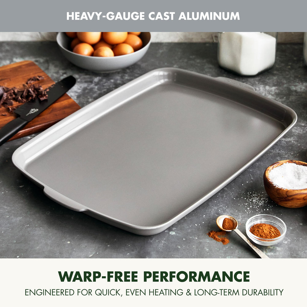 GreenPan comparaison d'échelle montrant dimensions 18x13 pouces pour planification