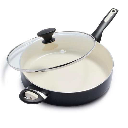 GreenPan vue de face montrant la sauteuse colorée et sa capacité 5QT