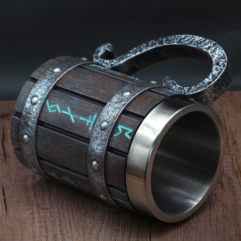 GuoShuang chope viking gros plan sur runes sculptées pour détail authentique