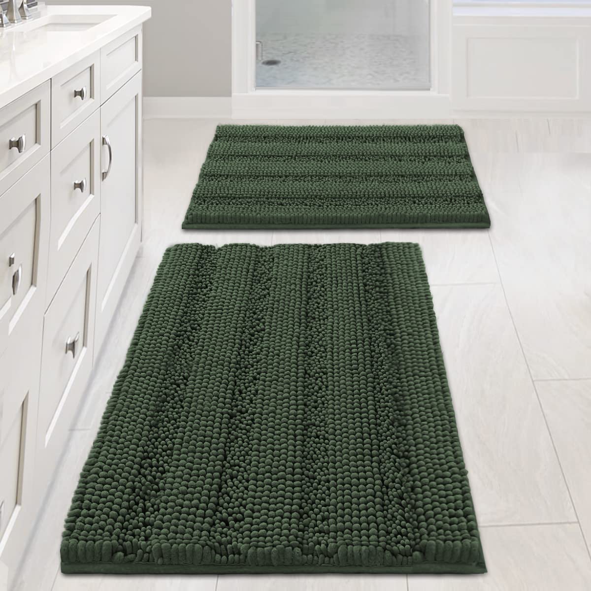 H.VERSAILTEX face avant du tapis rayé montrant couleur bronze vert et confort