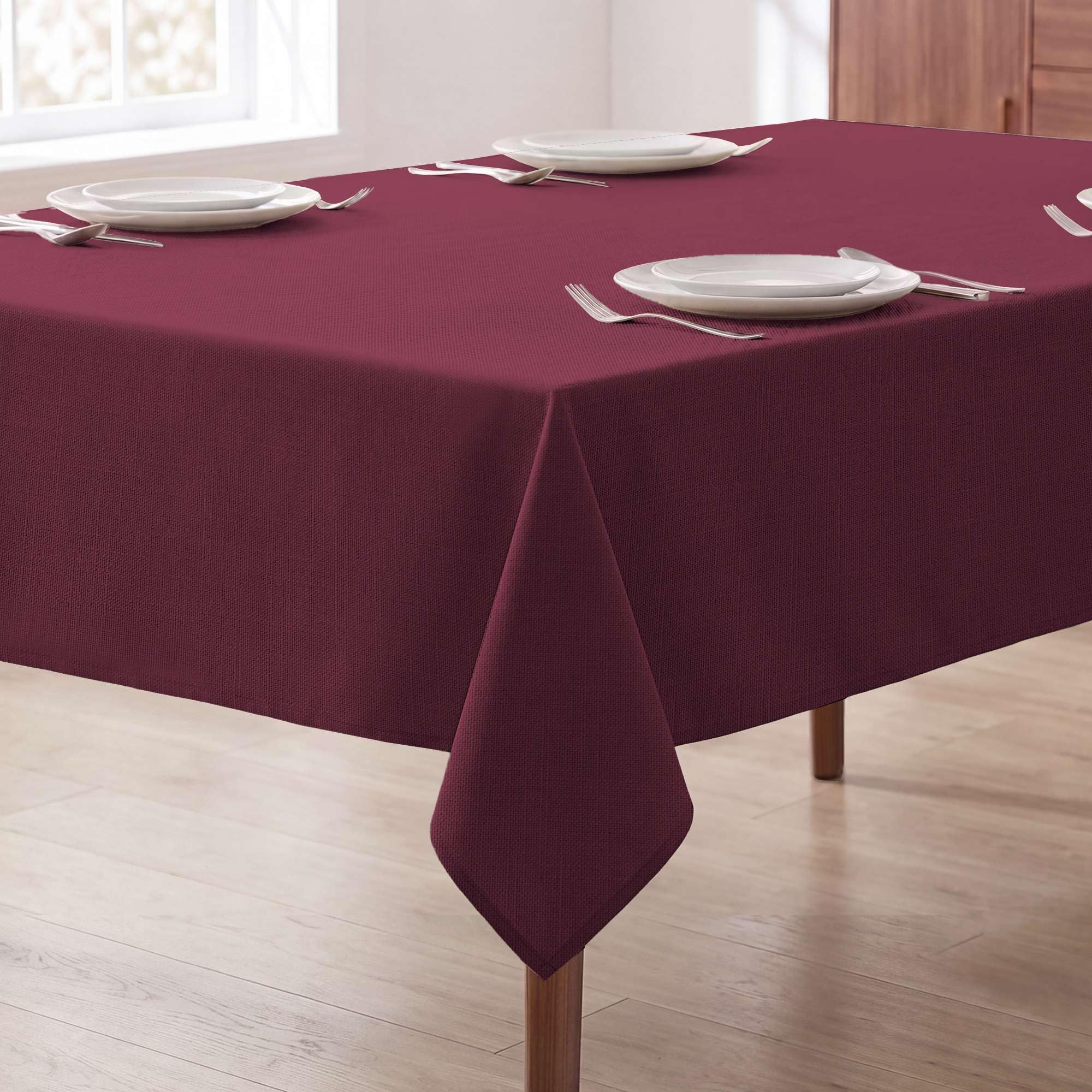 H.VERSAILTEX nappe face recto rouge montrant finition élégante et protection de table