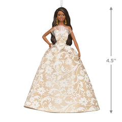 Hallmark Keepsake détail tissu de la robe Barbie offrant texture et réalisme